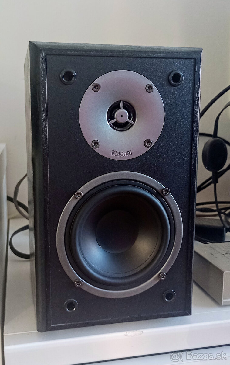 Magnat Monitor Supreme 100