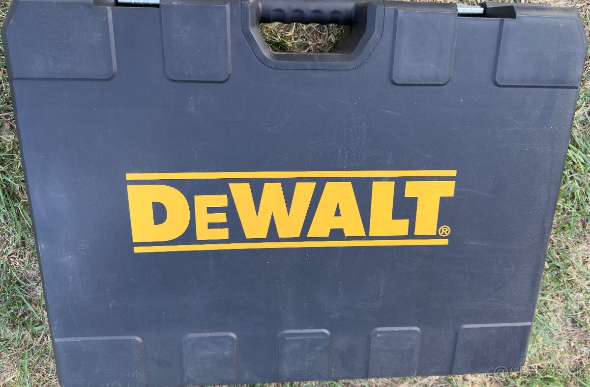Dewalt DCH 892 aku búracie kladivo sds max
