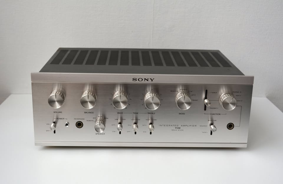 Vintage SONY TA-1130 Stareo Zosilňovač
