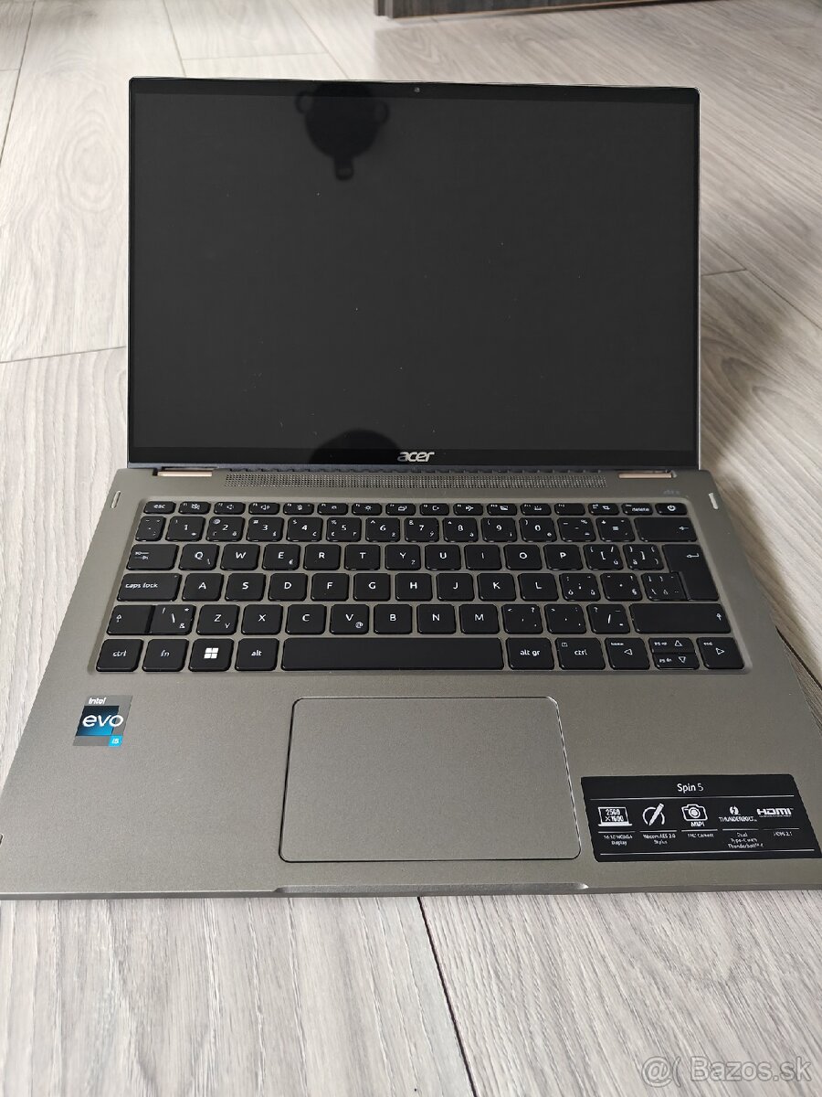 Acer Aspire Spin - i5 1240P/16GB RAM/512GB, dotykový displej