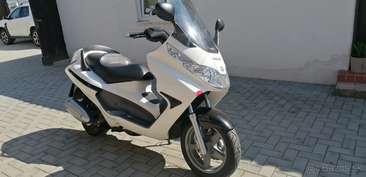 Predám Piaggio x8 125