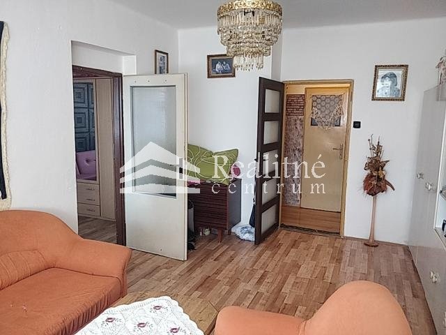 Predám 3 izb. byt s lodžiou