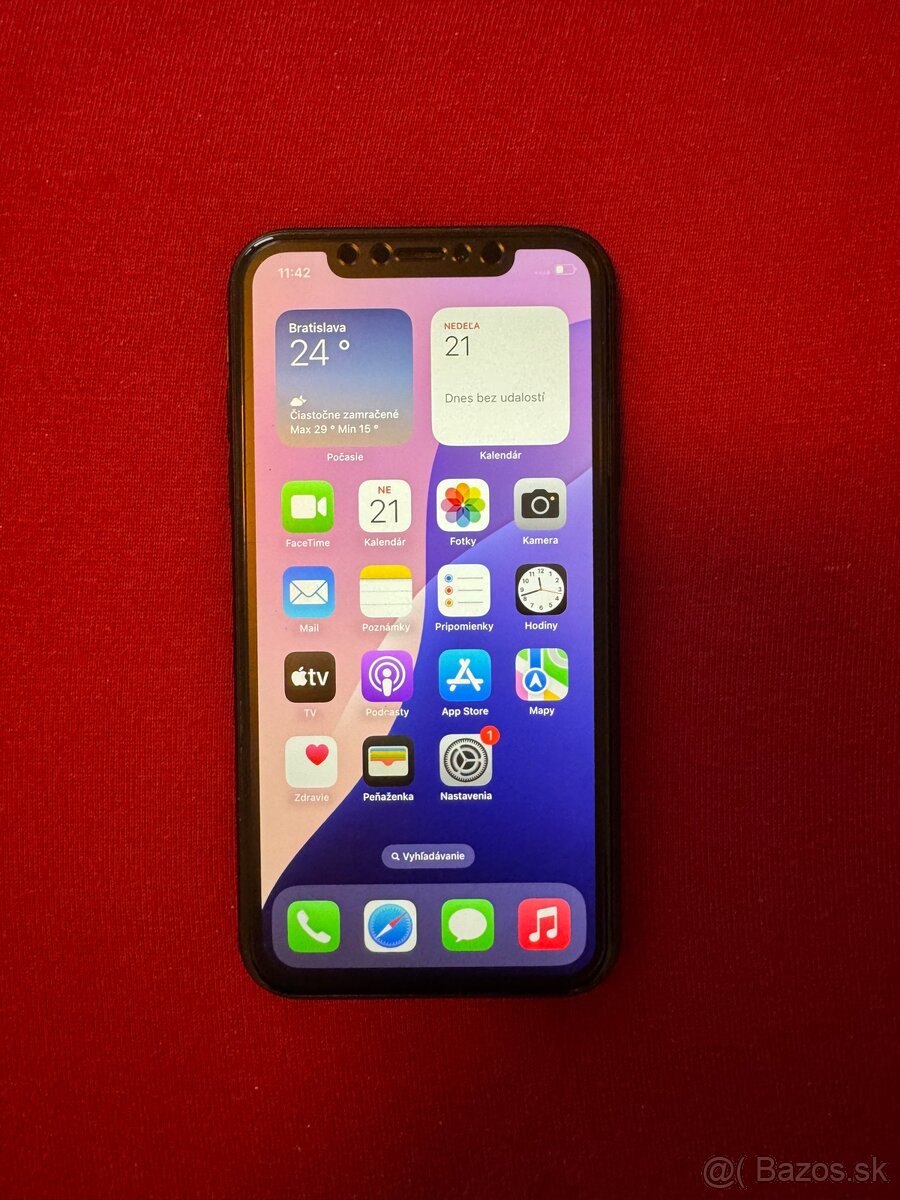 Predam iPhone XR 64GB + prislusenstvo