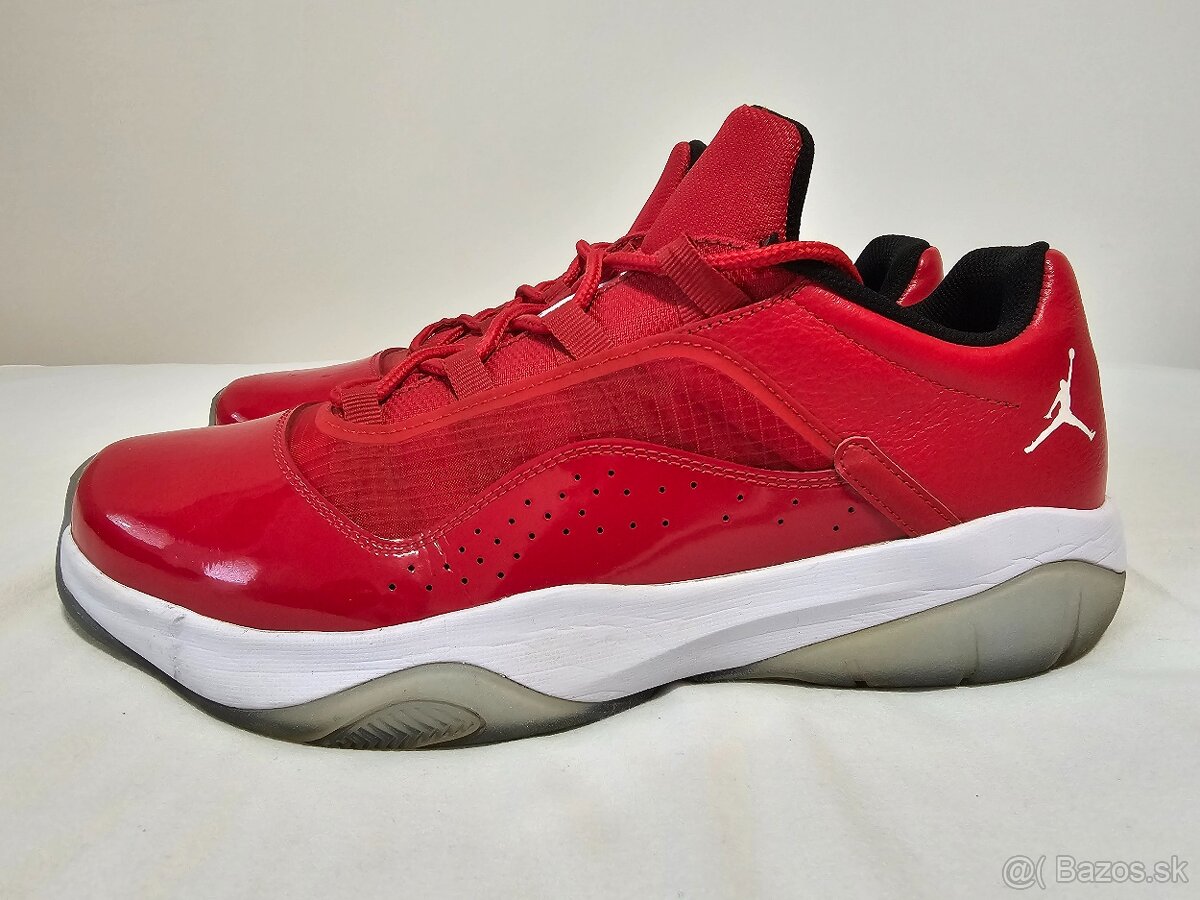 Pánske tenisky Jordan 11 CMFT University red, veľkosť 46