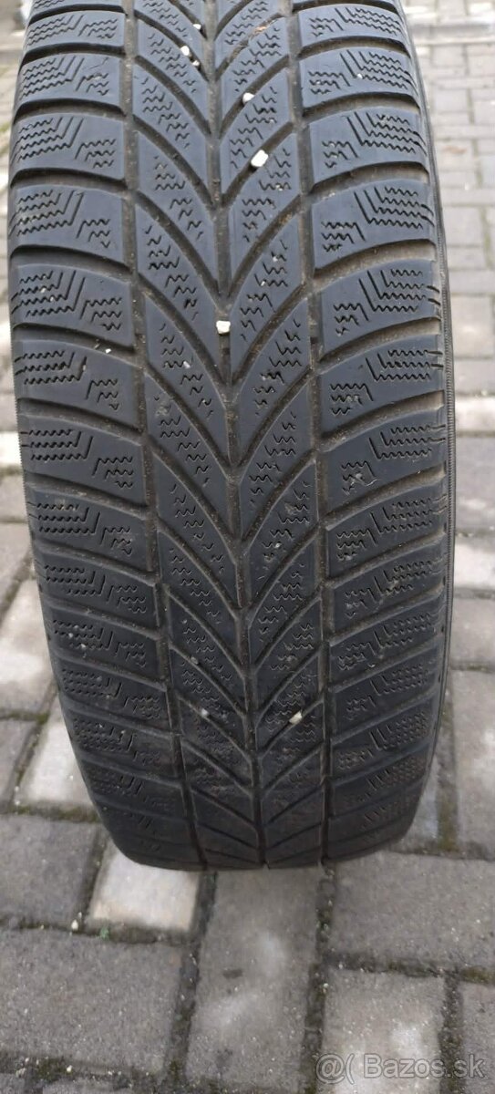 205/65 R15