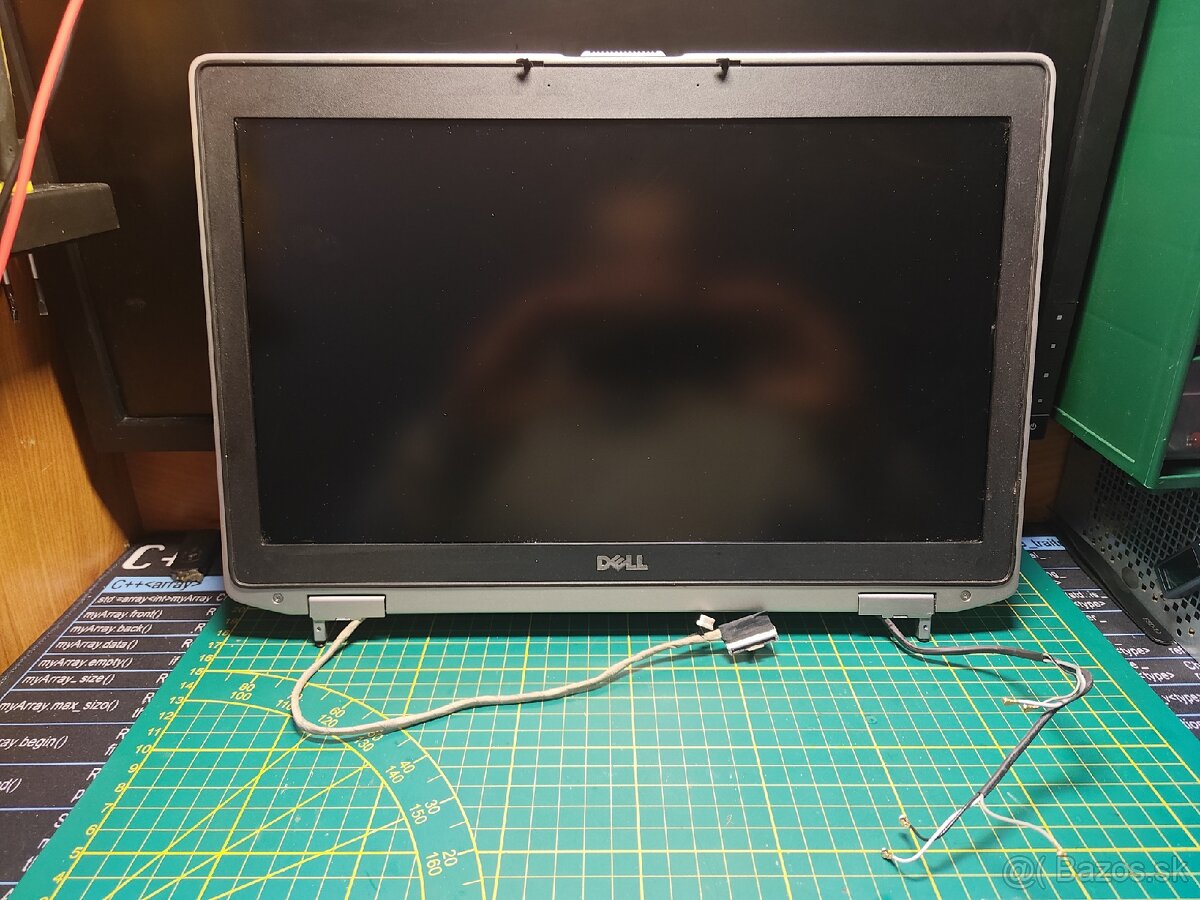 Displej na Dell E6520