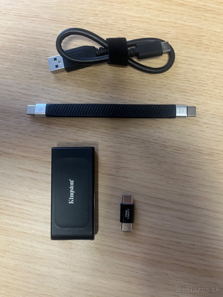 Externý SSD disk - Kingston XS1000 - 2 TB
