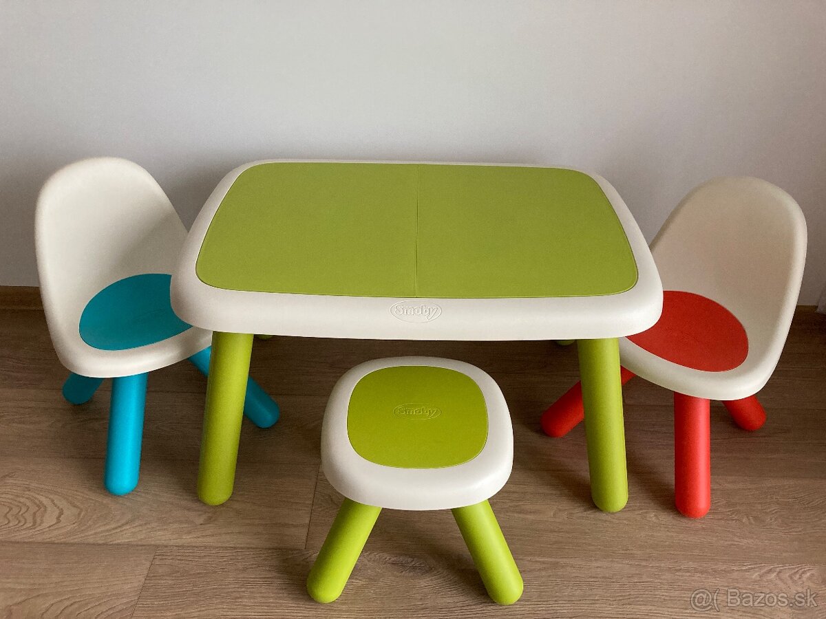 SET Smoby (stôl, lavička, stoličky, taburet)