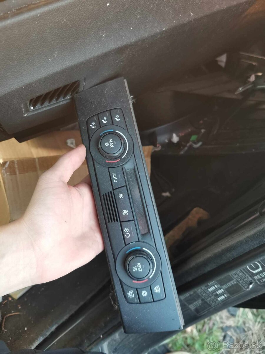 KLIMATIZAČNÝ PANEL BMW E90 E91 E92