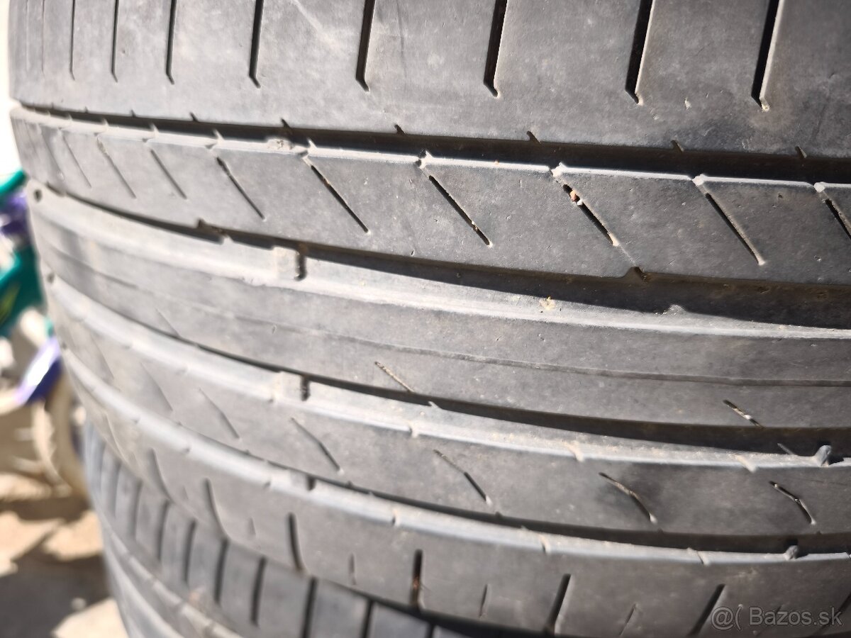 235/55 R18