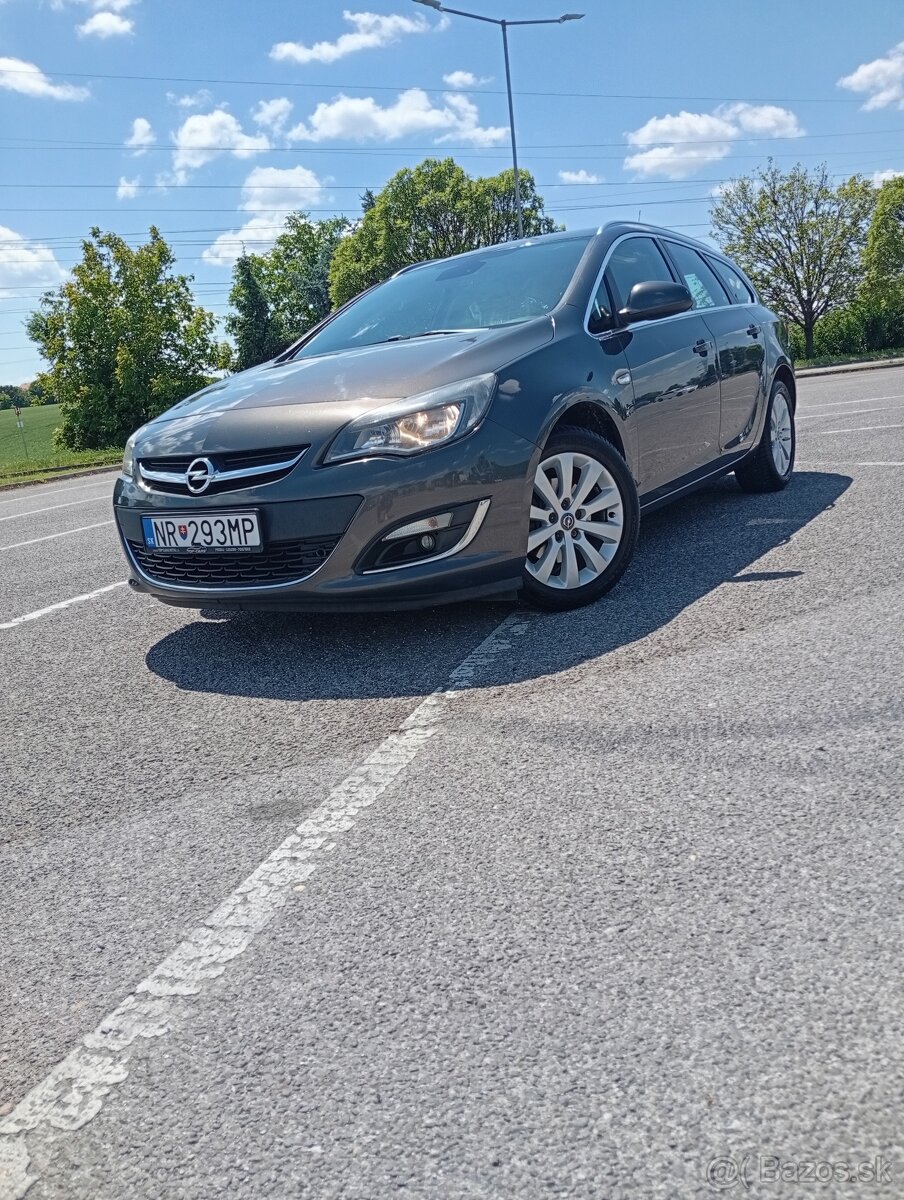 Opel Astra J Sport Tourer 1.7 CDTI 96kw r.v 2013
