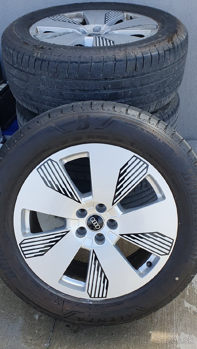 Letné kolesá 255/55 R19 Audi, Škoda