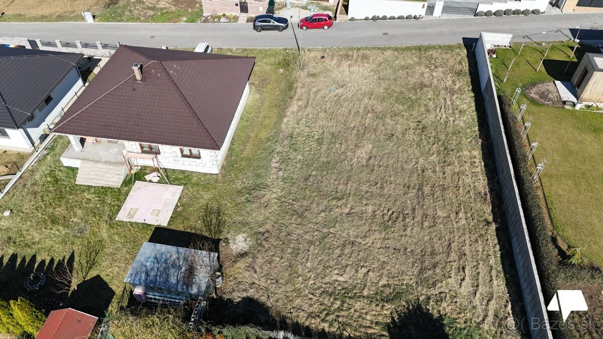 Stavebný pozemok v Malom Lapáši na predaj, znížená cena