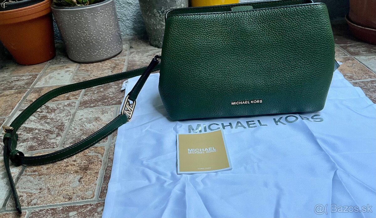 Nová kožená kabelka Michael Kors s visačkou