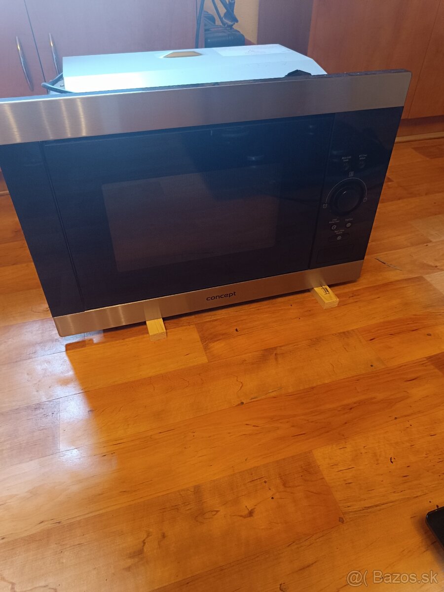 Vstavaná mikrovlnná rúra