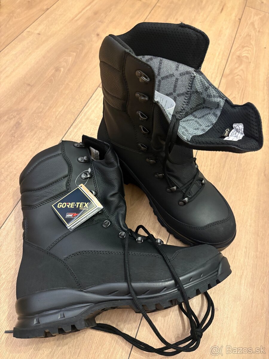 Vysoká taktická obuv zateplená