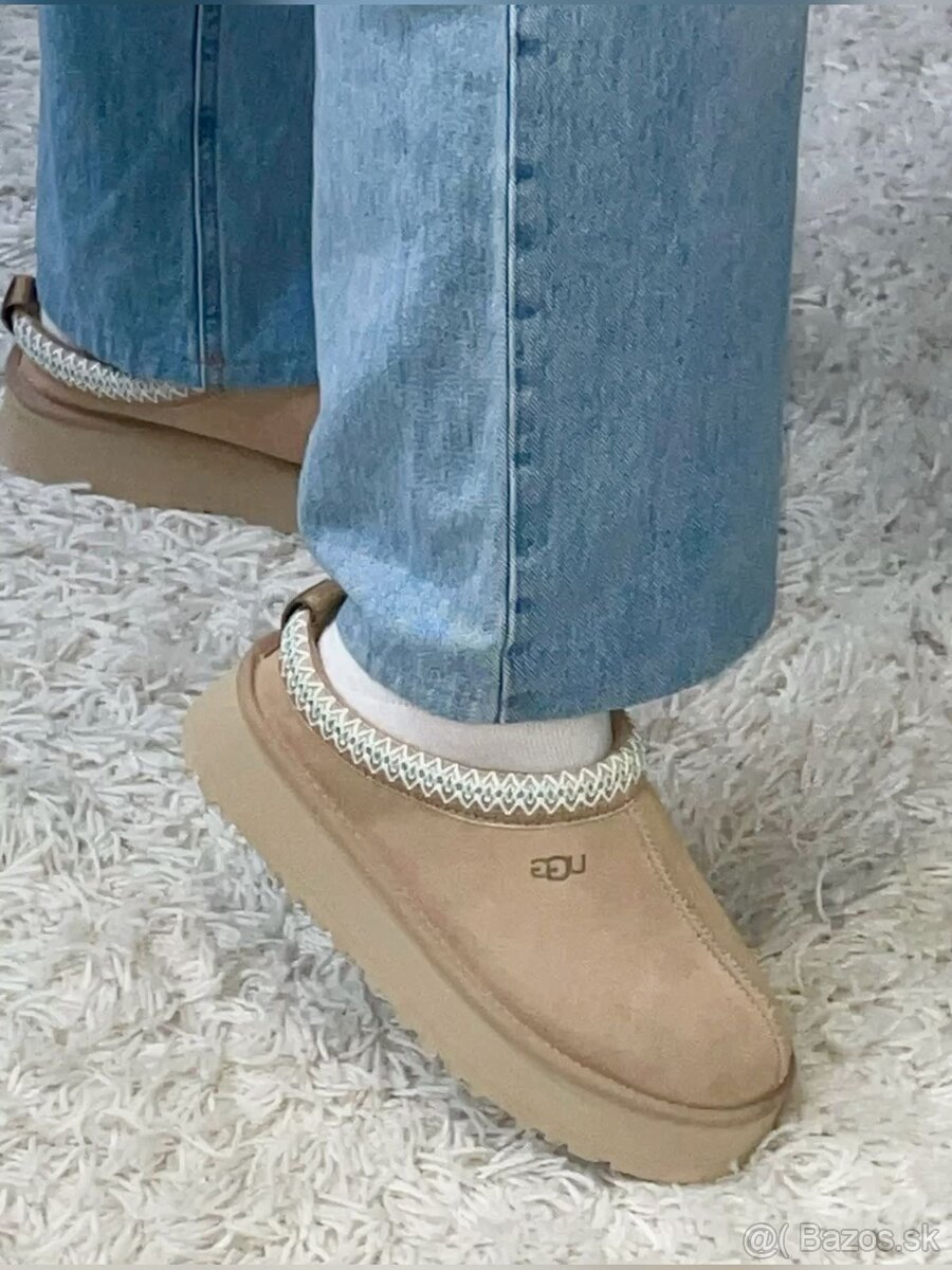 UGG TAZZ SAND