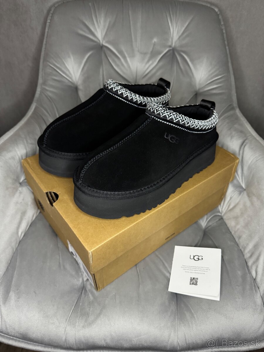 UGG Tazz II Black