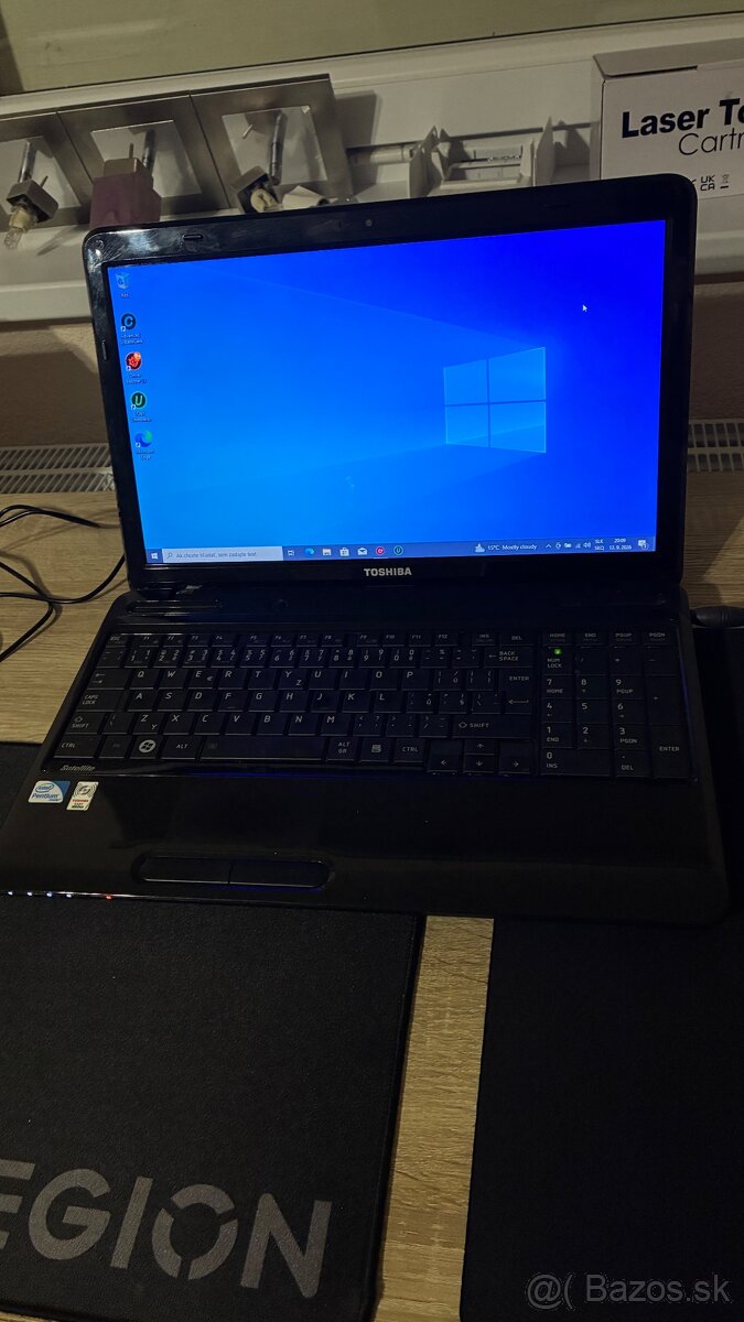 Toshiba Satellite – funkčný notebook, Windows 10