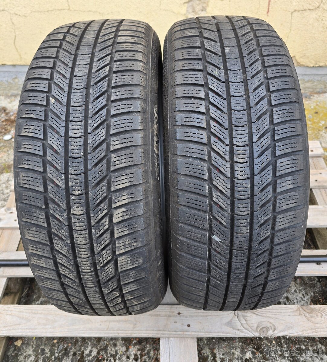2ks ZIMNÝCH PNEUMATÍK CONTINENTAL 215/55 R17 98V XL