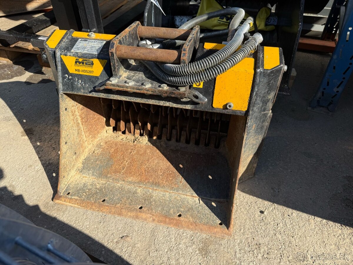 Preosievacia lyžica MB Crusher MB-HDS207 (RQ15)
