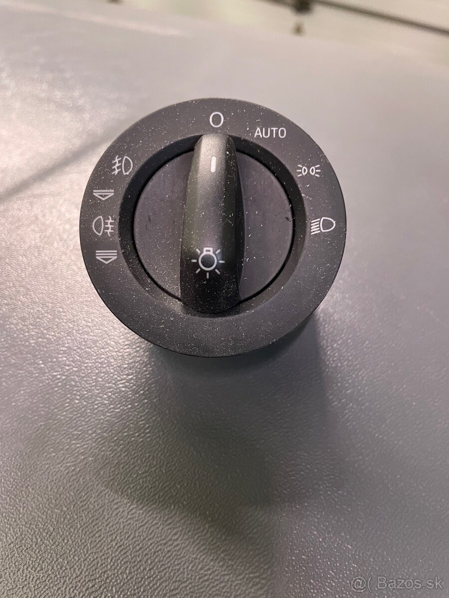 Spinac hlavneho osvetlenia audi A6 c6