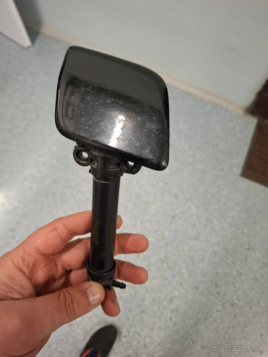 kryt ostrekovaca svetiel peugeot 508