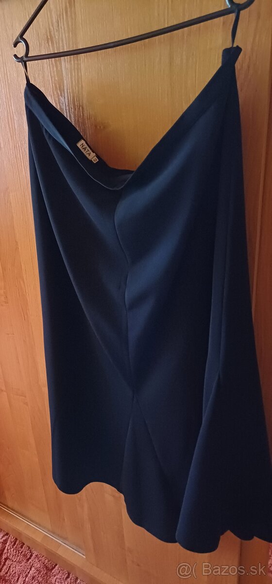 Dlhá cierna sukna pre moletky xxl