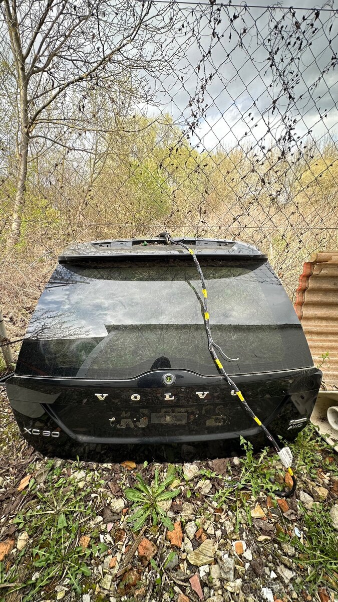 Kufrové dvere Volvo XC60 (2016), elektrické otváranie