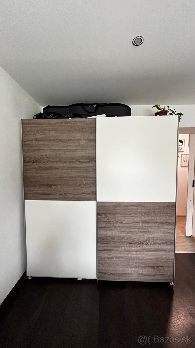 Šatníková skriňa FILANT