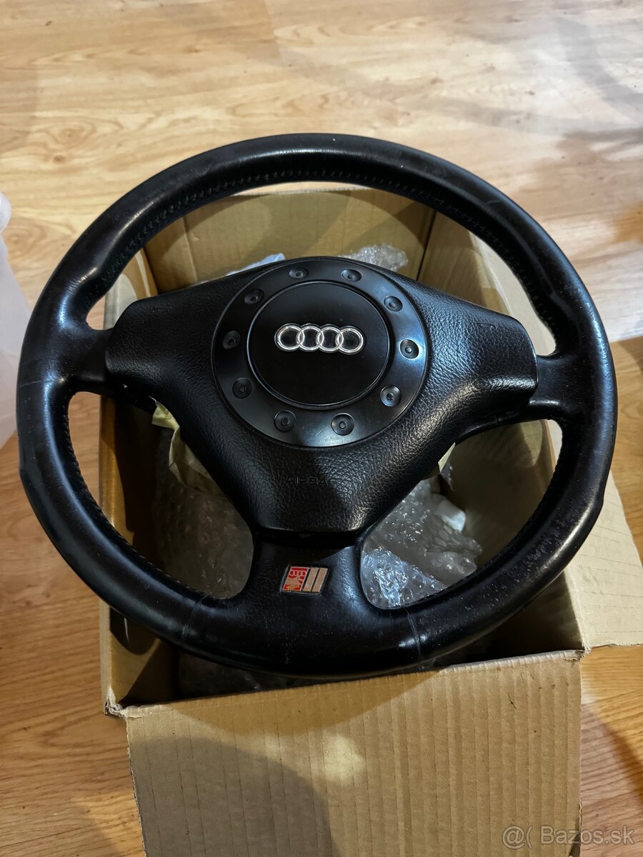 Volant Audi A6 C4 trojramenny S-line