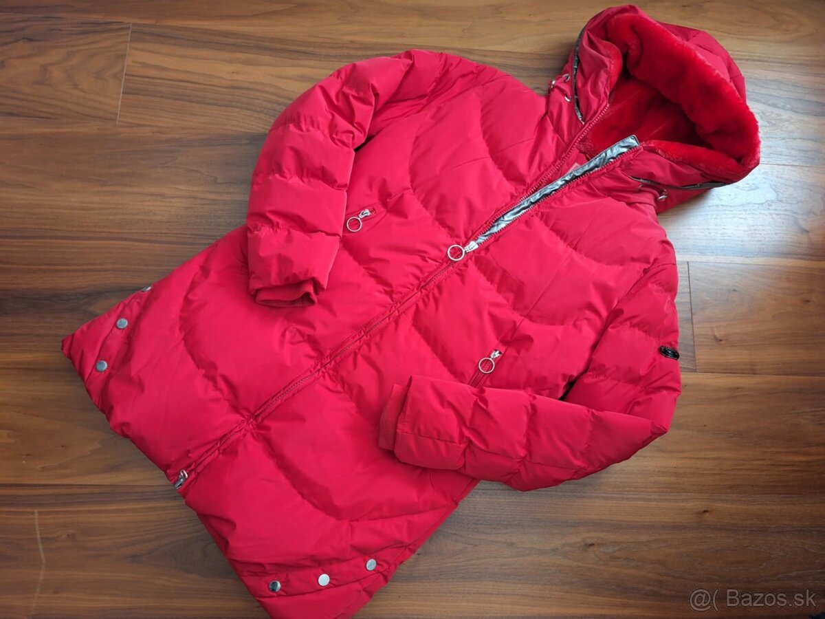 Červená zimná bunda XL