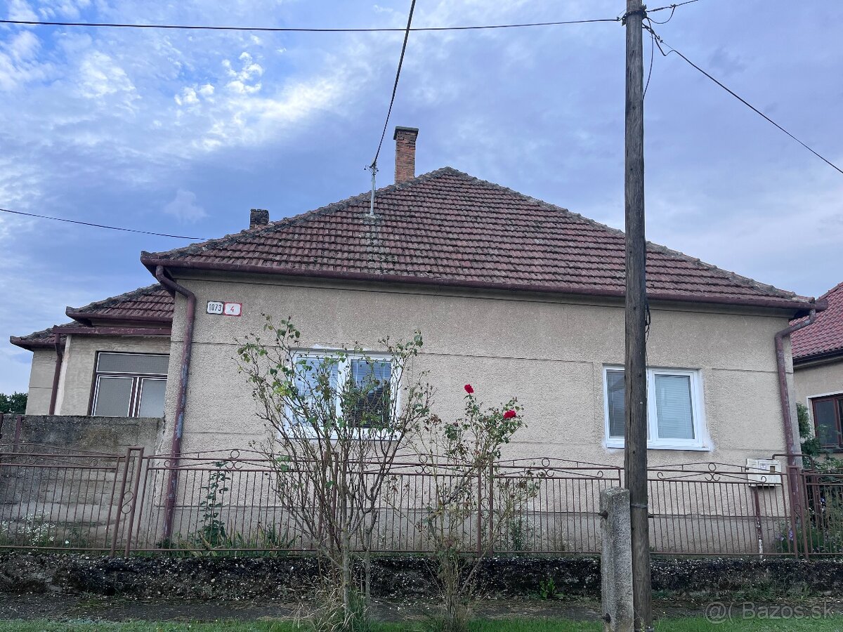 Rodinný dom v Palárikove v pokojnom prostredí (iba hotovosť)