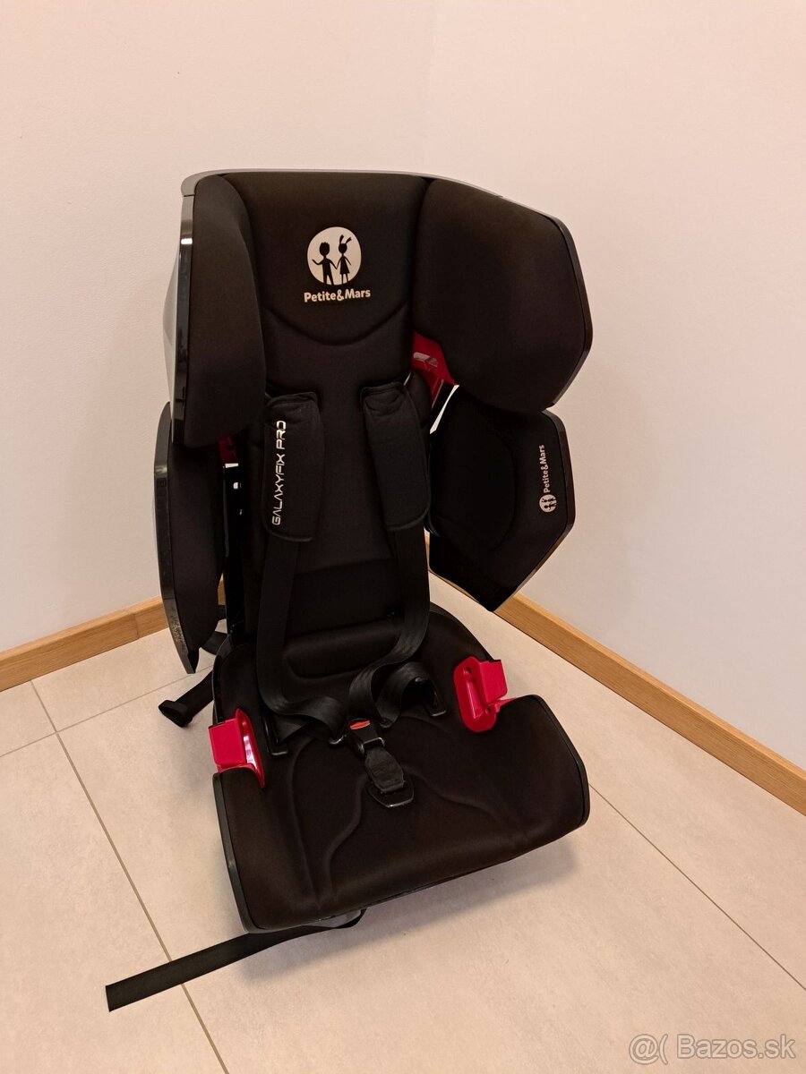 Predam autosedacku Petite&Mars Galaxyfix Pro 9-36kg