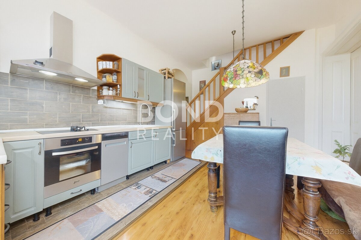 Segnerova vila – priestranný dom s dvoma bytmi a samostatnou