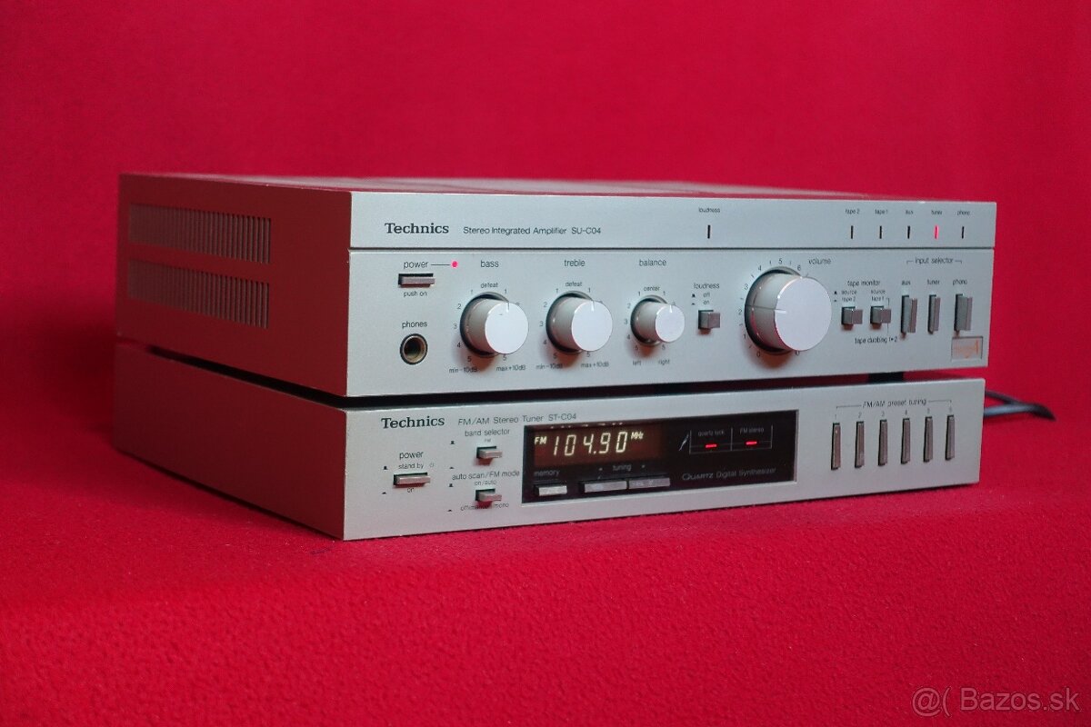 Zosilovač a rádio Technics