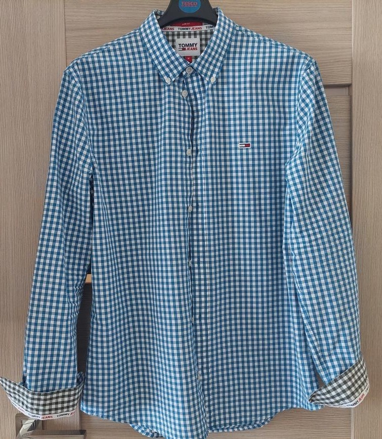 Predám pánsku košeľu prémiovej značky TOMMY JEANS