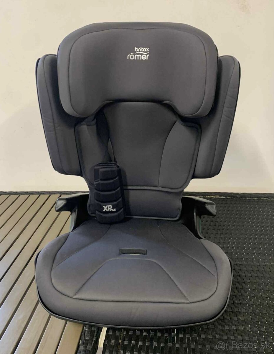 Autosedačka Britax-Römer Kidfix i-size sivá