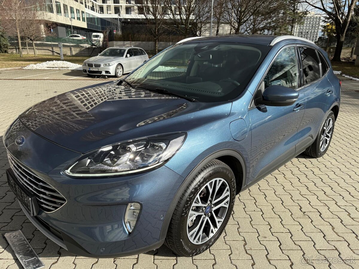 Ford Kuga 2.5 Duratec PHEV 225k Titanium X CVT
