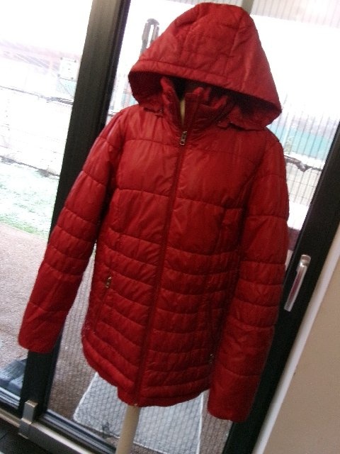 DÁMSKA prešívaná bunda C&A