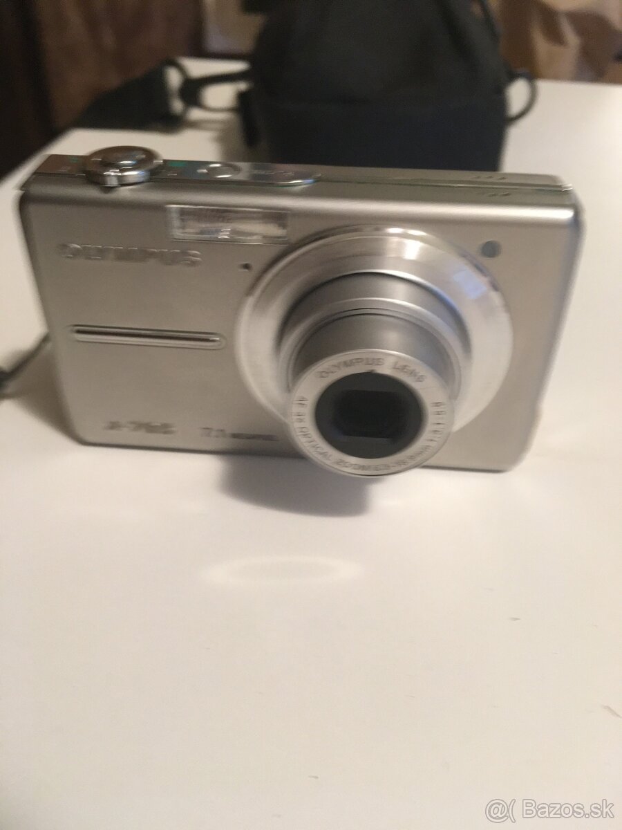 Predám digitálny fotoaparát Olympus.X-785, 7.1 Megapixelov