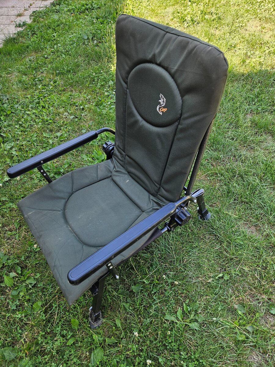 Kreslo 70e