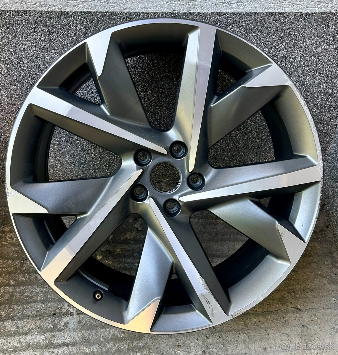 2 ks originálnych hliníkových diskov SEAT Tarraco FR – 20"
