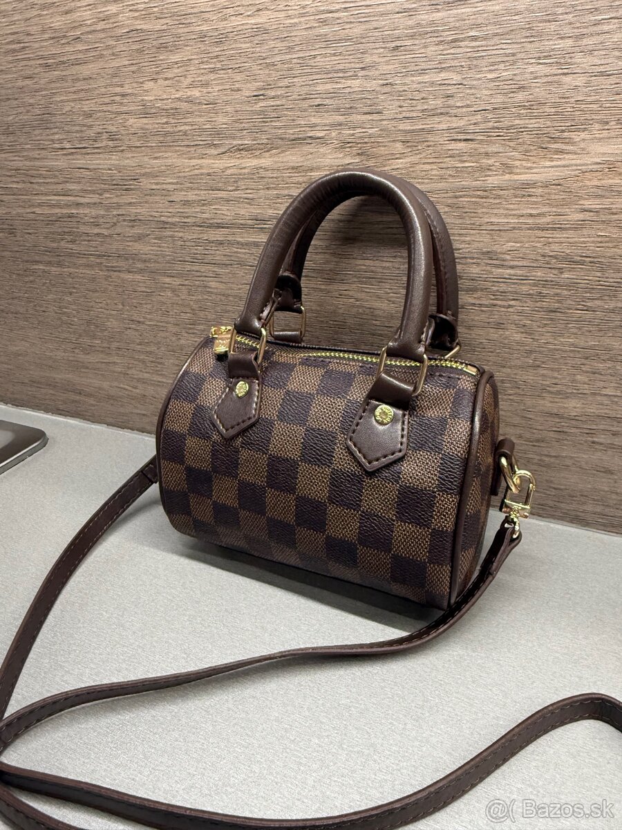 Crossbody kabelka Louis Vuitton nano speedy mini