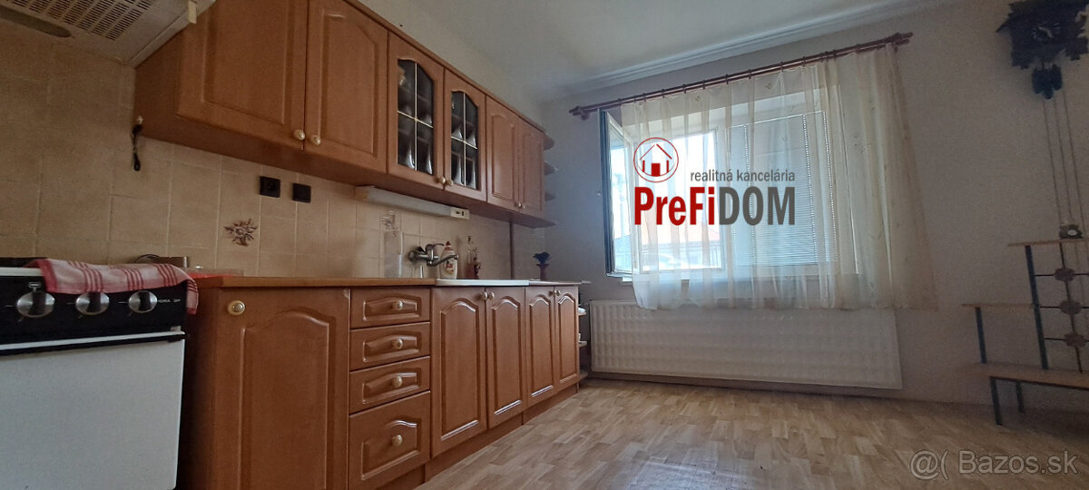 PREDAJ pekný 5 izbový rodinný dom v obci Branč.