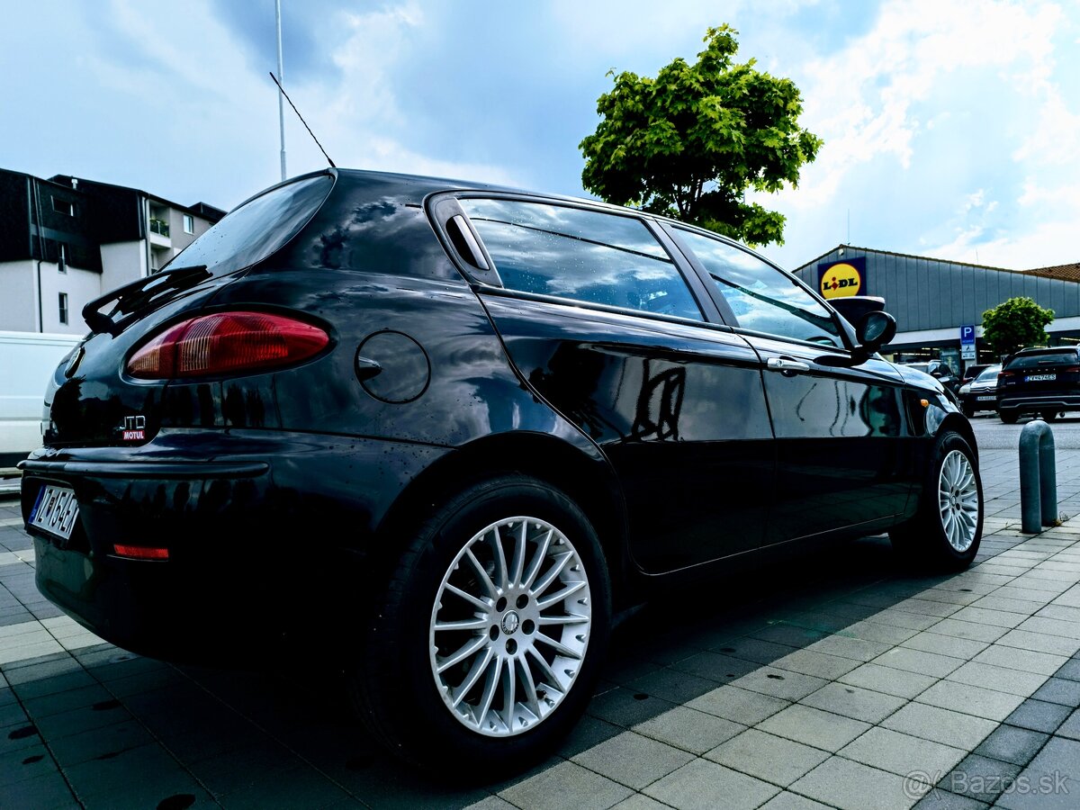 Alfa Romeo 147, 1.9 JTD, 8V, 85kw(115k), 5dv