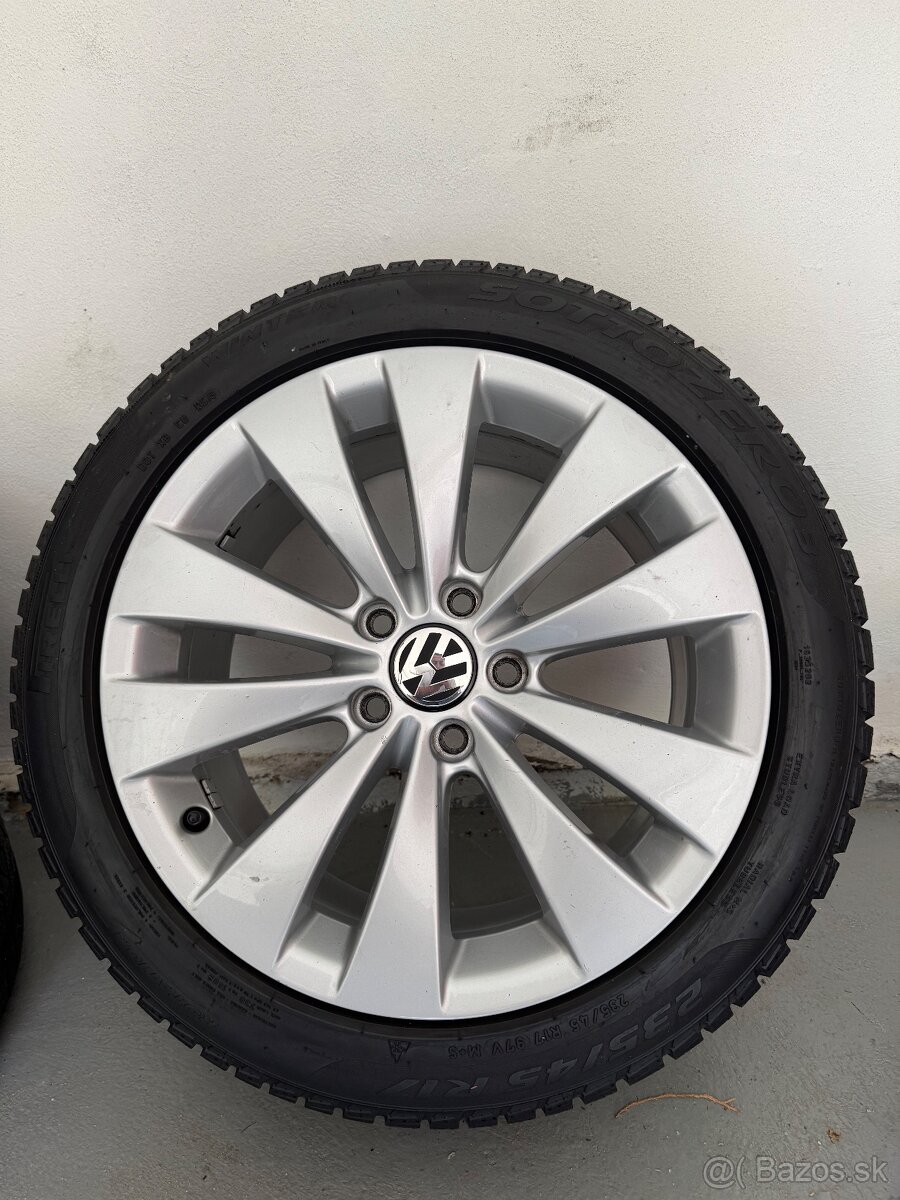 VW R17 235/45 R17