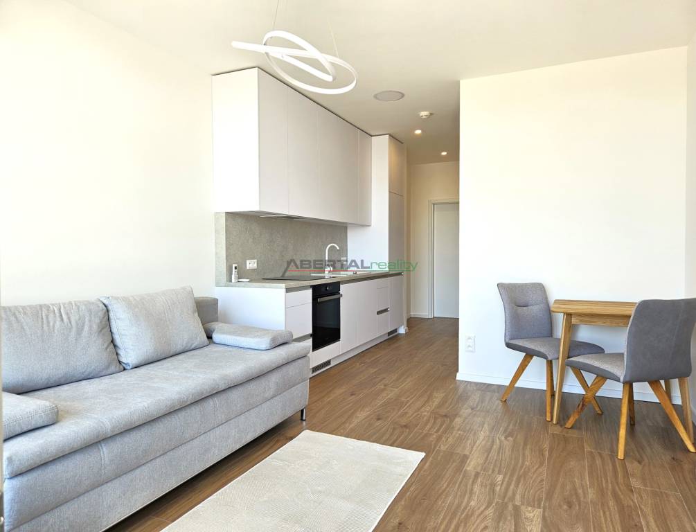 PRENÁJOM- 1i byt, klima, parking, loggia,Olivia Residence, R