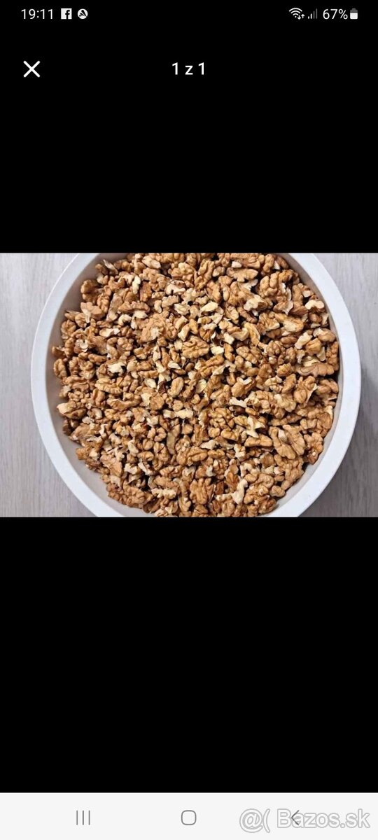 Ponukam vlasske orechy lupane 9€ /kg