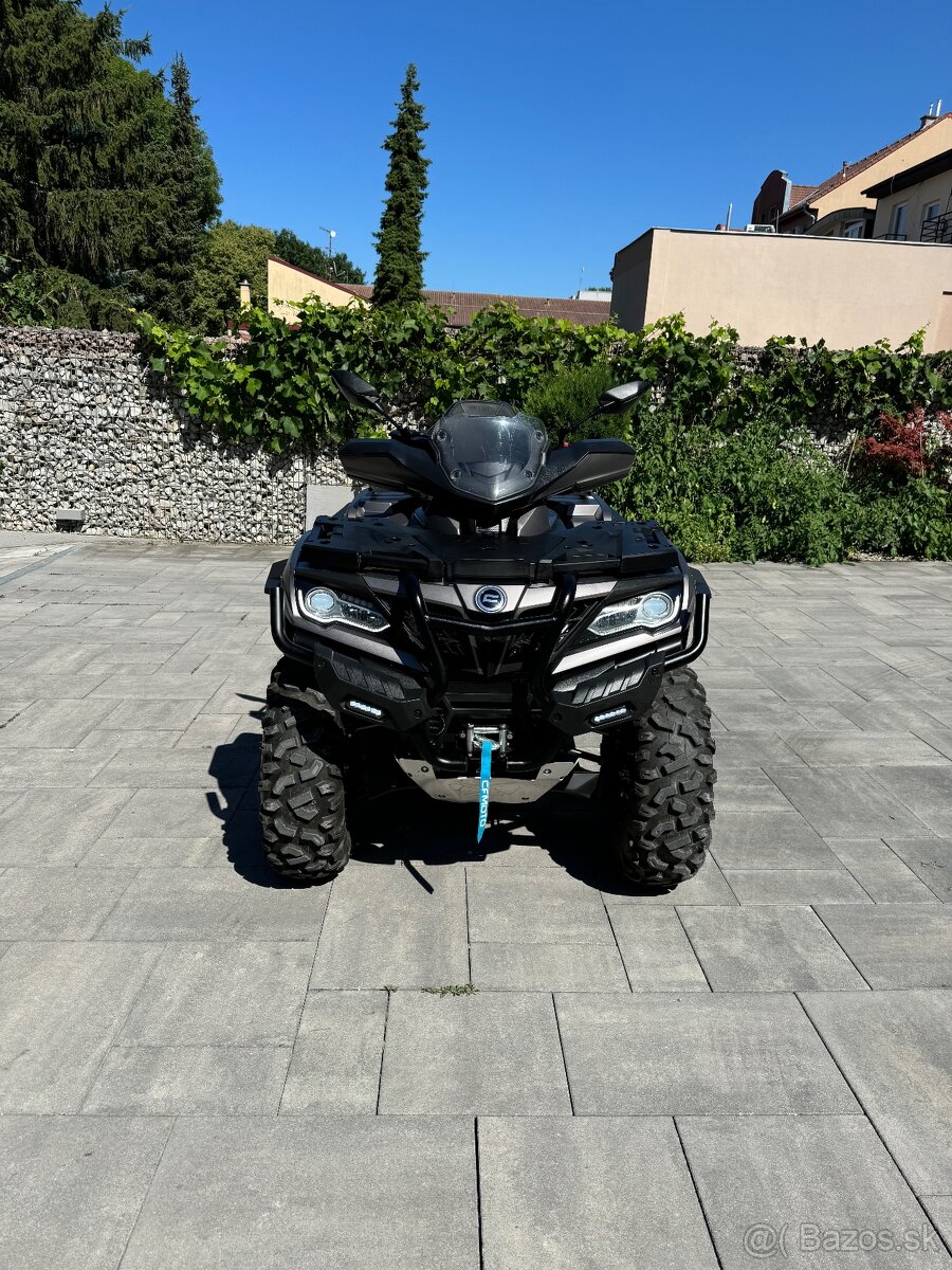 CFMOTO 1000 Overland